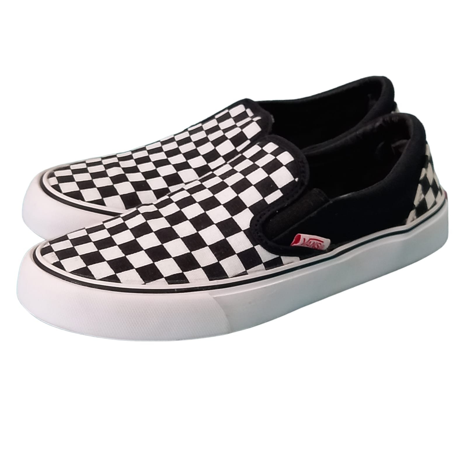 VANS-SLIP-ON-CLASSIC-BWW-